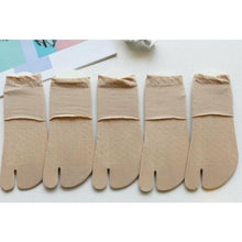Charger l'image dans la galerie, 5 Paires de chaussettes tabi en coton brodé - Kimono Japonais
