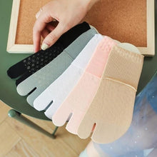 Charger l'image dans la galerie, 5 Paires de chaussettes tabi en coton brodé - Kimono Japonais