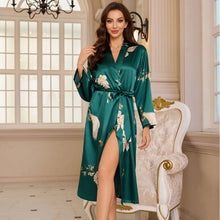 Charger l'image dans la galerie, Kimono Satin Élégant Été – Robe de Nuit Douce Luxueuse | Sleepwear Femme