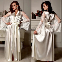 Charger l'image dans la galerie, Kimono Sexy Transparent Longue – Robe Lingerie Dentelle Maille | Nuisette Femme
