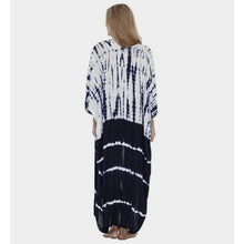 Charger l'image dans la galerie, CARDIGAN KIMONO BOHÈME NOIR BLANC ZEBRE POUR FEMME, kimono d'été stylé.