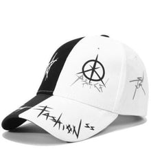 Charger l'image dans la galerie, Casquette Japonaise Fashion - Kimono Japonais