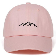 Charger l'image dans la galerie, Casquette Japonaise Iwaki avec un design élégant représentant le mont Iwaki, parfaite pour un look stylé.