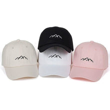 Charger l'image dans la galerie, Casquette Japonaise Iwaki avec un design élégant représentant le mont Iwaki, parfaite pour un look stylé.