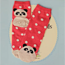 Charger l'image dans la galerie, Chaussettes japonaises animaux kawaï - Kimono Japonais