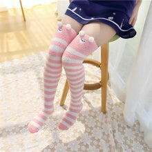 Charger l'image dans la galerie, Chaussettes Japonaises hautes ours Kawaii - Kimono Japonais