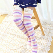 Charger l'image dans la galerie, Chaussettes Japonaises hautes ours Kawaii - Kimono Japonais