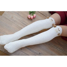 Charger l'image dans la galerie, Chaussettes Japonaises hautes ours Kawaii - Kimono Japonais