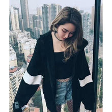 Charger l'image dans la galerie, Hoodie Peace - Kimono Japonais