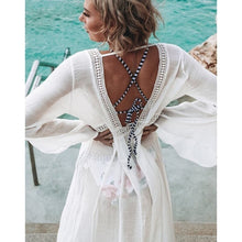 Charger l'image dans la galerie, KIMONO FEMME BLANC DE PLAGE BRODERIE - Kimono Japonais