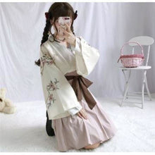 Charger l'image dans la galerie, Kimono Femme Haru Kimono Femme Kimonojaponais