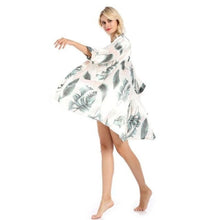 Charger l'image dans la galerie, Kimono Femme Satin Blanc Feuilles - Kimono Japonais