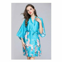 Charger l'image dans la galerie, Kimono Femme Satin Bleu ciel Grues - Kimono Japonais