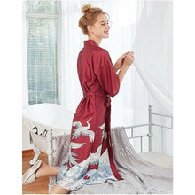 Charger l'image dans la galerie, Kimono Femme Satin Bordeaux Vague Kanagawa - Kimono Japonais