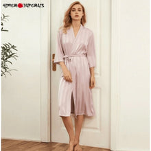 Charger l'image dans la galerie, Kimono Femme Satin Classique rose - Kimono Japonais