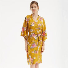Charger l'image dans la galerie, Kimono Femme Satin Jaune floral - Kimono Japonais