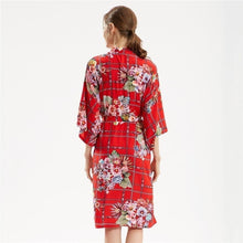 Charger l'image dans la galerie, Kimono Femme Satin Pourpre floral - Kimono Japonais