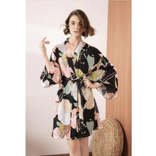 Charger l'image dans la galerie, Kimono Femme Satin Romance - Kimono Japonais