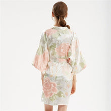 Charger l'image dans la galerie, Kimono Femme Satin Rose Printemps - Kimono Japonais