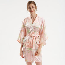 Charger l'image dans la galerie, Kimono Femme Satin Rose Printemps - Kimono Japonais
