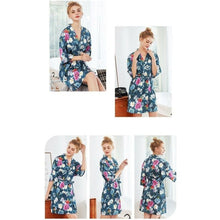 Charger l'image dans la galerie, Kimono Femme Satin Vert Lagon Floral - Kimono Japonais