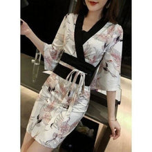 Charger l'image dans la galerie, Kimono Femme Sexy ´´Fly´´ Kimono sexy Kimonojaponais