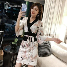 Charger l'image dans la galerie, Kimono Femme Sexy ´´Fly´´ Kimono sexy Kimonojaponais