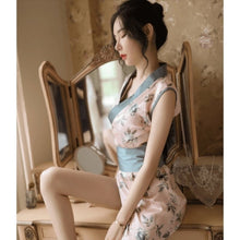 Charger l'image dans la galerie, Kimono femme Sexy Japan - Kimono Japonais