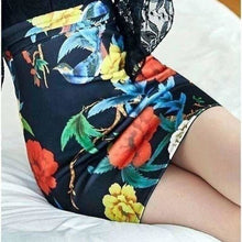 Charger l'image dans la galerie, Kimono Femme Sexy ´´Rose bleue´´ Kimono sexy Kimonojaponais