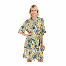 Charger l'image dans la galerie, Kimono Femme Yukata Jaune Floral - Kimono Japonais