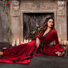 Charger l'image dans la galerie, KIMONO PEIGNOIR SATIN ROUGE PASSION - Kimono Japonais