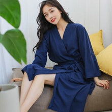 Charger l'image dans la galerie, Kimono Pyjama Japonais - Kimono Japonais