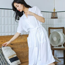 Charger l'image dans la galerie, Kimono Pyjama Japonais - Kimono Japonais