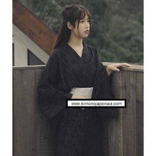 Charger l'image dans la galerie, Kimono Traditionnel ´Akane´ Kimono Femme Kimonojaponais