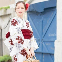 Charger l'image dans la galerie, Kimono traditionnel ´Yemi´ Kimono Femme Kimonojaponais Kimono+ ceinture Obi+ Sabots + accessoire cheveux