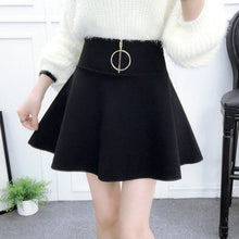 Charger l'image dans la galerie, Mini Jupe Japonaise Classique - Kimono Japonais