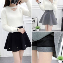 Charger l'image dans la galerie, Mini Jupe Japonaise Classique - Kimono Japonais