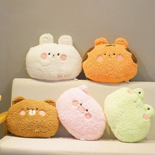 Charger l'image dans la galerie, Peluche Kawaii Creatures Douillettes peluche animal tout doux, parfaite pour les câlins et la détente.