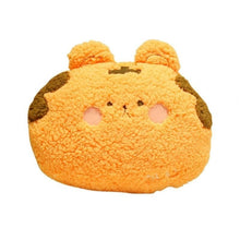 Charger l'image dans la galerie, Peluche Kawaii Creatures Douillettes peluche animal tout doux, parfaite pour les câlins et la détente.