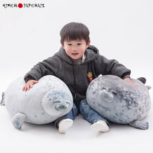 Charger l'image dans la galerie, Peluche Kawaii Phoque joufflu et paresseux - Kimono Japonais