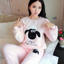 Charger l'image dans la galerie, Pyjama Japonais d´hiver Femme ´´Shaun the sheep´´ Pyjama Jinbei Femme Kimonojaponais