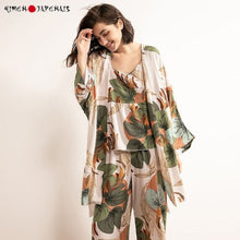 Charger l'image dans la galerie, Pyjama Kimono Femme Satin Safari - Kimono Japonais