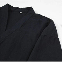 Charger l'image dans la galerie, Pyjama Mokuso en coton, idéal pour un confort japonais avec sa veste et pantalon court traditionnels.