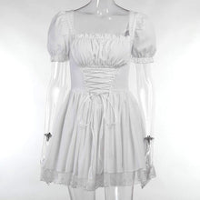 Charger l'image dans la galerie, ROBE KAWAII GOTHIQUE JAPONAISE JEUNE FILLE BABYDOLL - Kimono Japonais