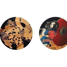 Charger l'image dans la galerie, T-shirt Gaisha avec ombrelle T-shirts Kimonojaponais