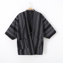 Charger l'image dans la galerie, Veste Kokkaï Hanten - Le style traditionnel japonais rencontre le streetwear moderne dans cette veste en coton, parfaite pour les hommes et les femmes par temps frais.