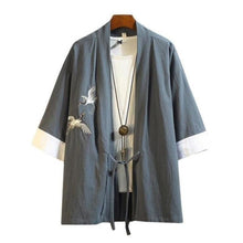 Charger l'image dans la galerie, Veste Kimono Broderie Japonaise en coton, avec broderies de grues, parfaite pour un style décontracté et élégant.
