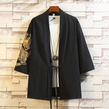 Charger l'image dans la galerie, Veste Kimono Broderie Japonaise en coton, avec broderies de dragon et grues, idéale pour un look contemporain.