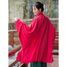 Charger l'image dans la galerie, Veste Kimono Femme Street Yoga en coton soyeux à manches longues et fermeture boutonnée, parfaite pour les tenues décontractées ou habillées.