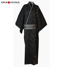 Charger l'image dans la galerie, Yukata Japonais Homme Chiaki en gris sombre, élégant et confortable, parfait pour un style traditionnel.